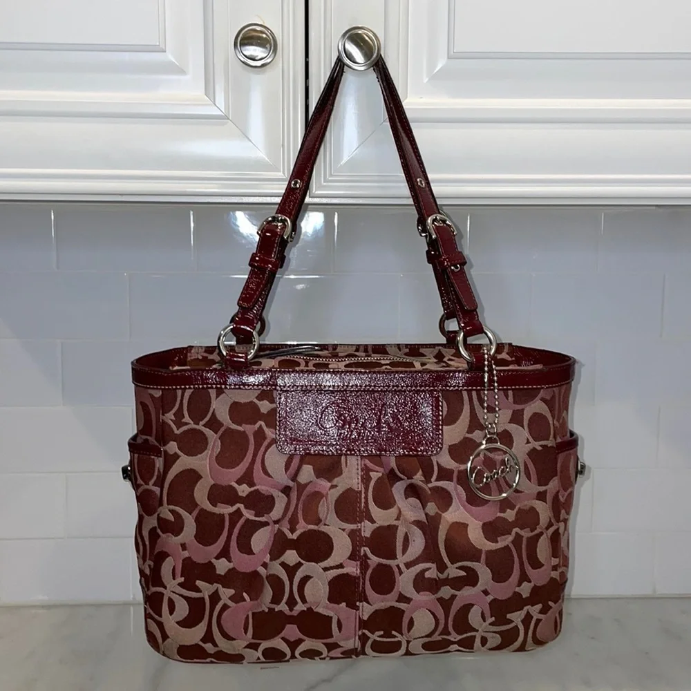 Coach Signature Optic East West Pleated Gallery tote
